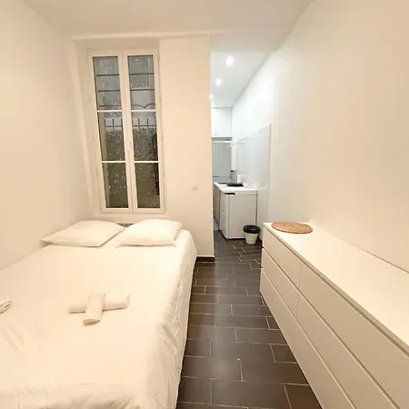A Comfortable In * Paříž